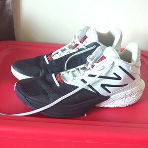 New Balance Two Wxy V4 size 13 basketball shoes